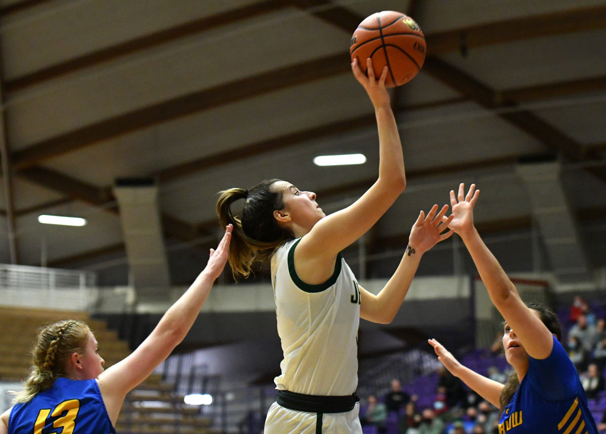 Barlow Jesuit girls basketball Taylor Balkom 33